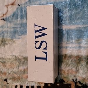 Size 5 cute women's dress shoes color beige